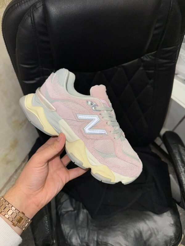 NEW BALANCE NB 9060 Pink Grey 7 https://shoesstoreindia.com/shop/new-balance-nb-9060-pink-grey/